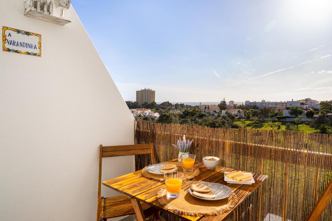 Apartamento Cor Do Mar: Seaside Retreat in Alvor Exterior photo
